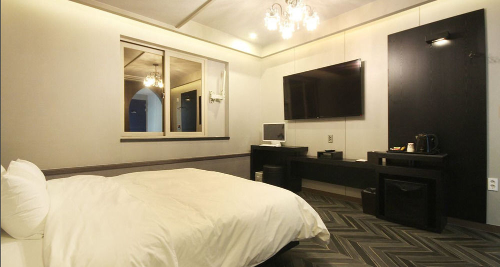 Jinju Kai Hotel Esterno foto